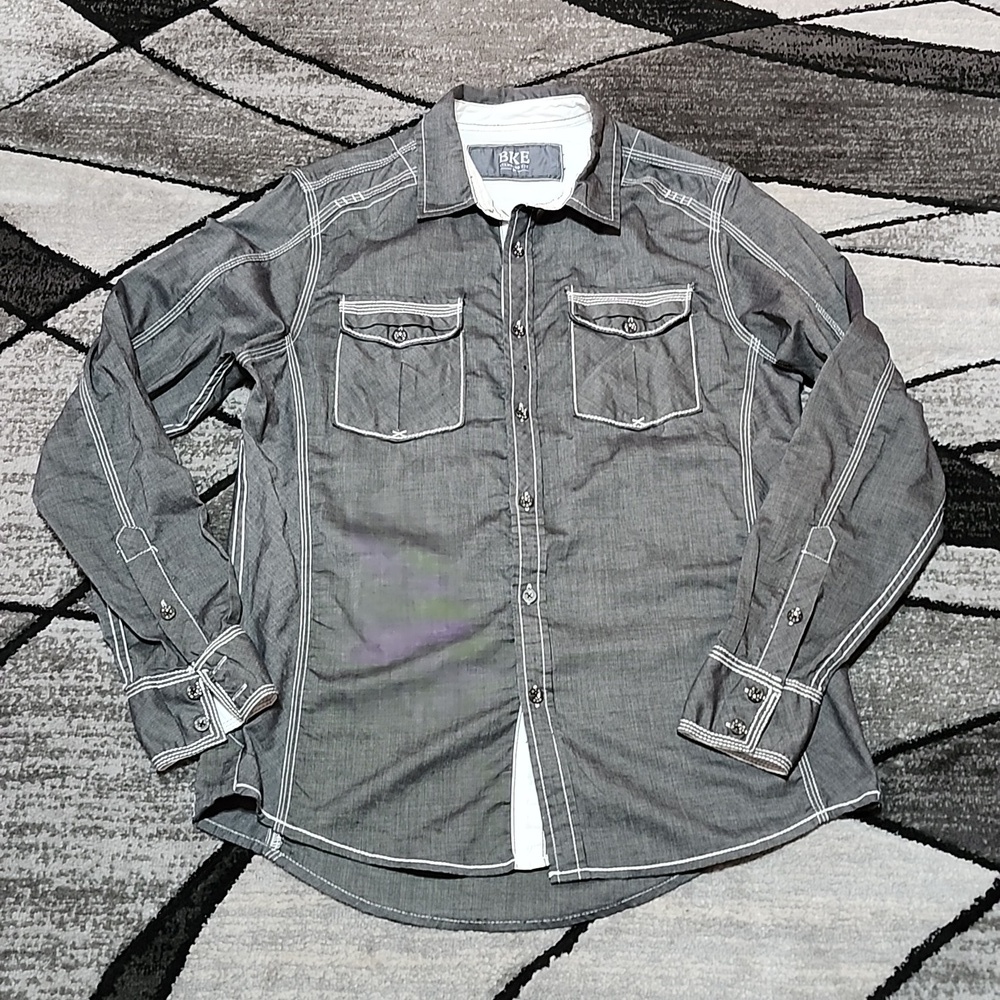 BKE STANDARD FIT GRAY & WHITE BUTTON DOWN LONG-SLEEVED SHIRT MEDIUM